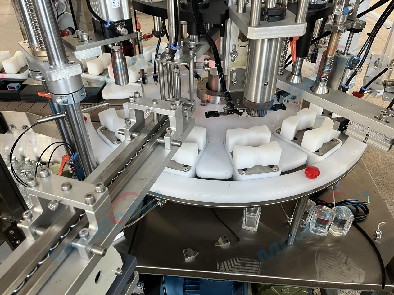 ปิดสถานีล็อคของเครื่องเติมน้ำหอม