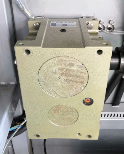 ตัวแบ่งลูกเบี้ยวแรงบิดสูงช่วยให้มั่นใจถึงการทำงานที่มั่นคงของสวิงอาร์มฉุด